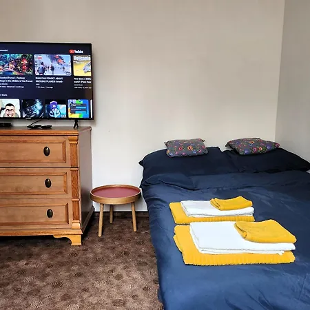 Centrum, Private Entrance, Self Check-in 24h * 카토비체